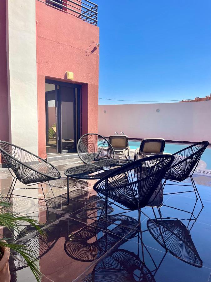 Villa Yasmine Suite Avec Jacuzzi Reservee Aux Familles Marrakesh Ngoại thất bức ảnh