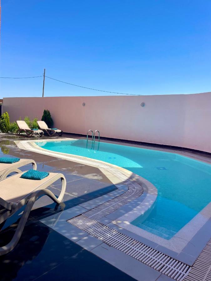 Villa Yasmine Suite Avec Jacuzzi Reservee Aux Familles Marrakesh Ngoại thất bức ảnh