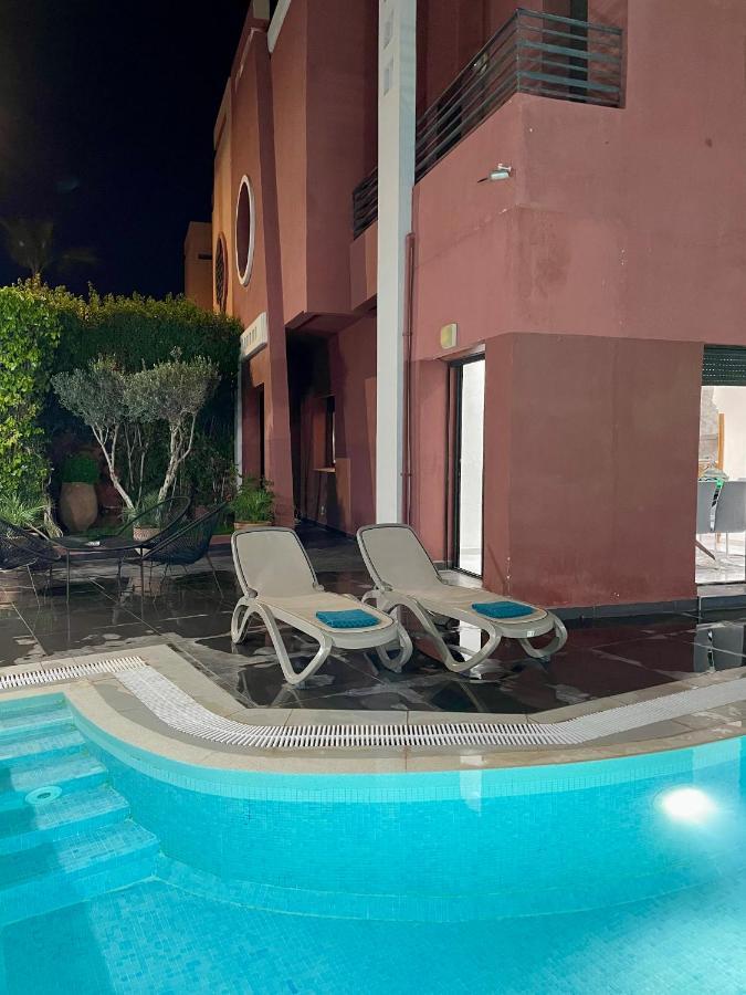 Villa Yasmine Suite Avec Jacuzzi Reservee Aux Familles Marrakesh Ngoại thất bức ảnh