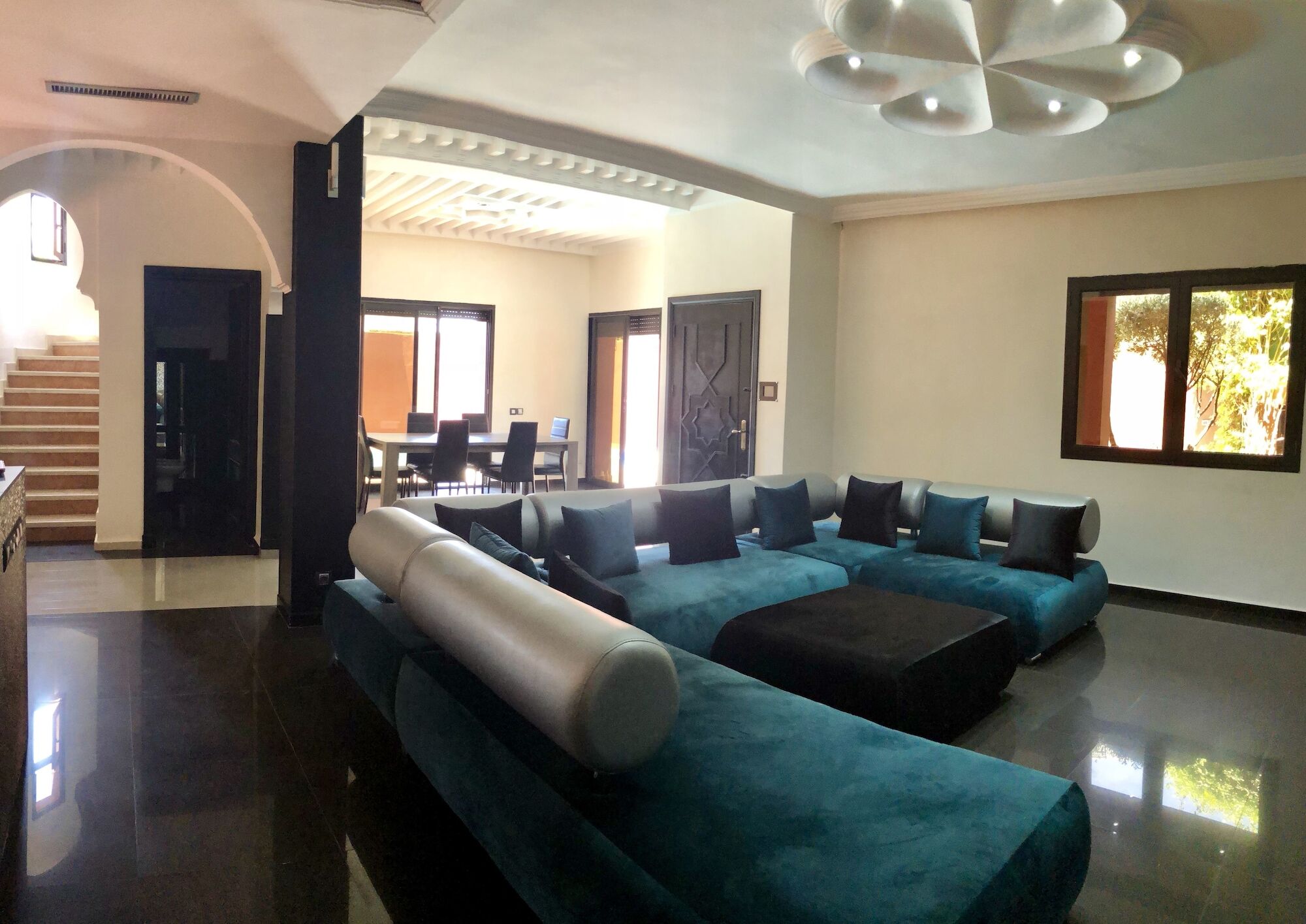 Villa Yasmine Suite Avec Jacuzzi Reservee Aux Familles Marrakesh Ngoại thất bức ảnh